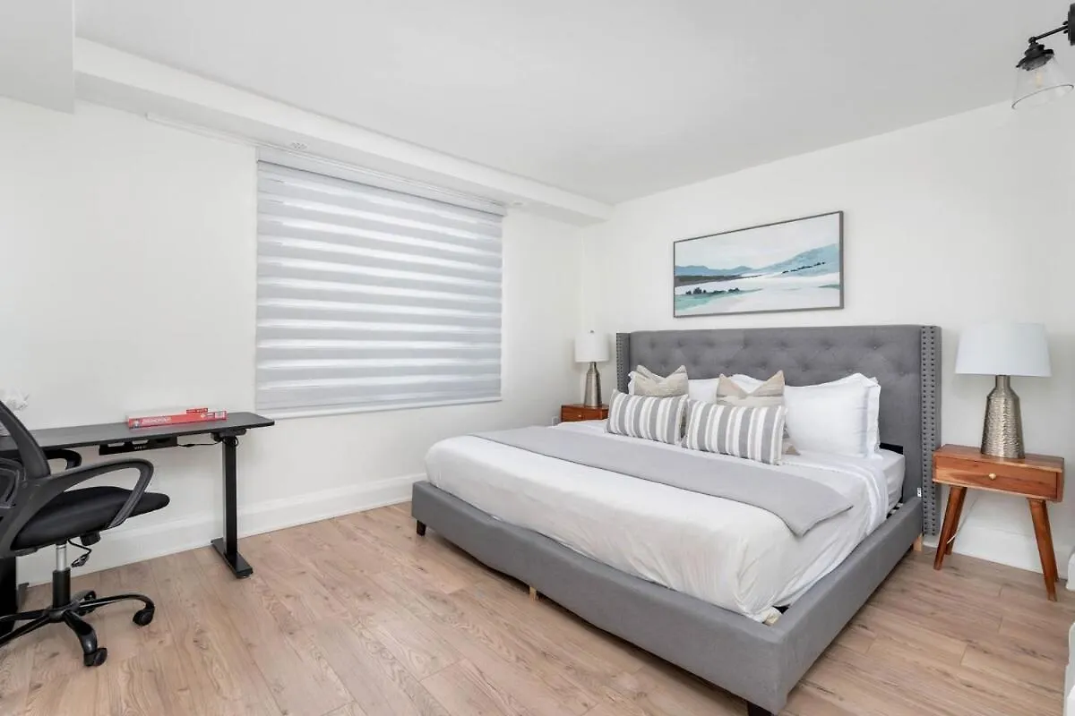 Apartamento Modern Family Escape In Vibrant Ossington Toronto Canadá