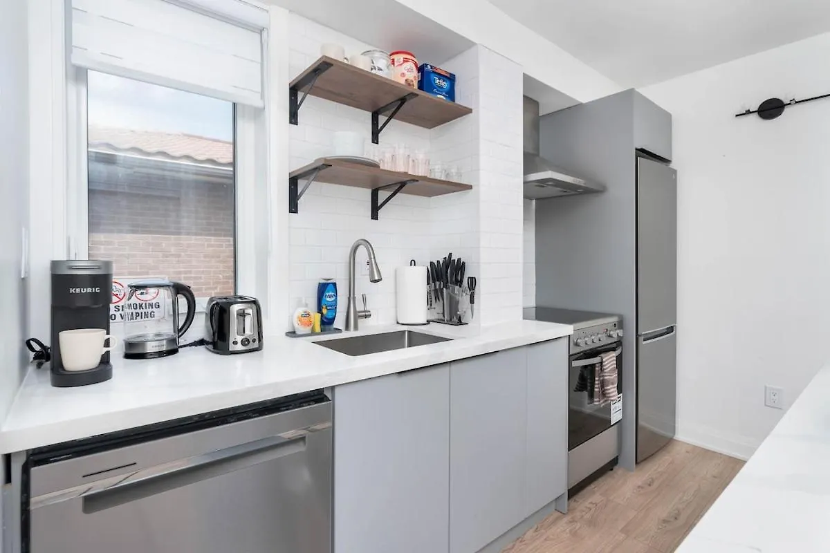 Apartamento Modern Family Escape In Vibrant Ossington Toronto